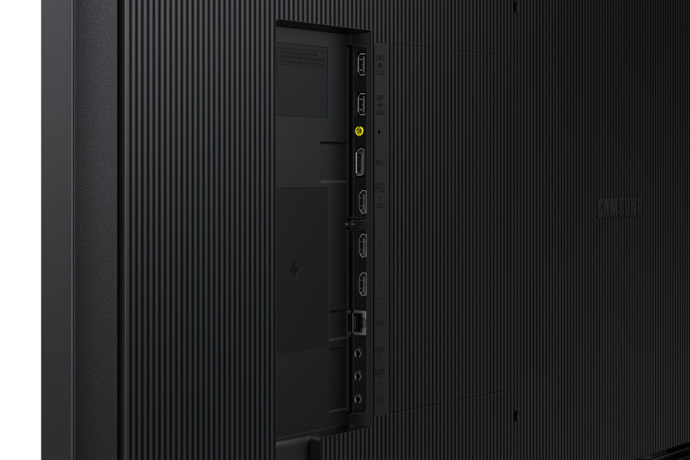 Samsung QM50C